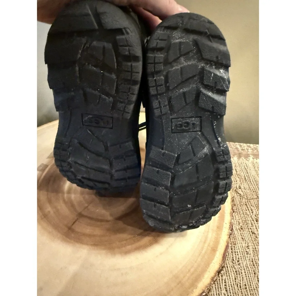 N/A ugg kids
